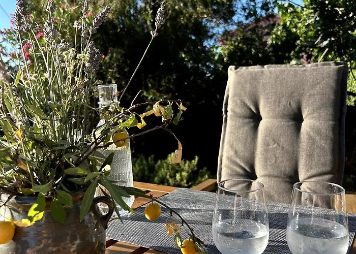 Apartmán Cozy With Private Yard