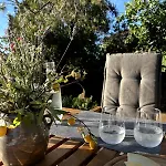 Apartament Cozy With Private Yard